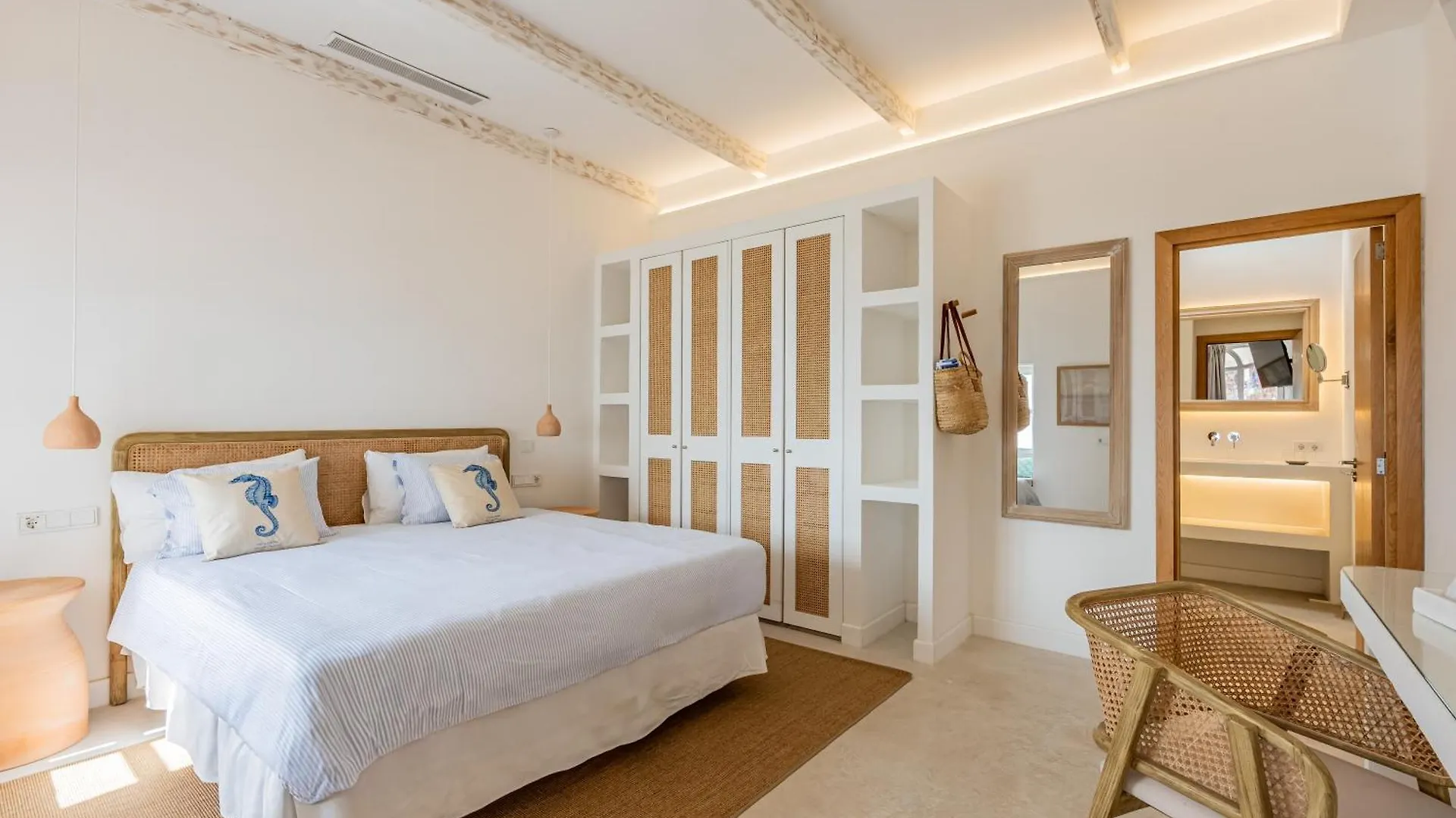 The Sea Club Bed & Breakfast Cala Ratjada  3*, Cala Ratjada (Mallorca)
