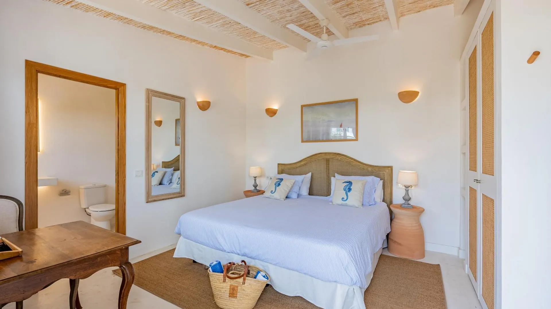 *** Bed & Breakfast The Sea Club Bed and Breakfast Cala Ratjada  Spanien